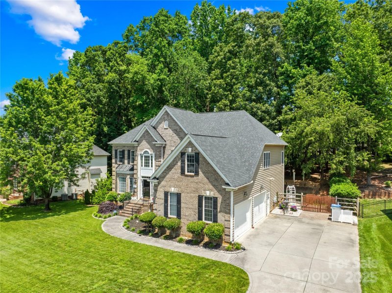 Property image 3 at 122 Laurel Glen Drive, Mooresville, NC 28115