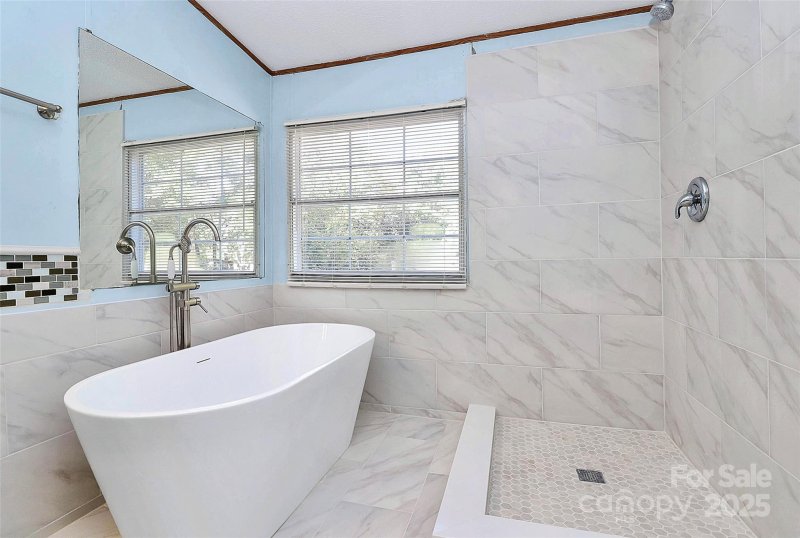 Pebblebrook Acres, Concord Community