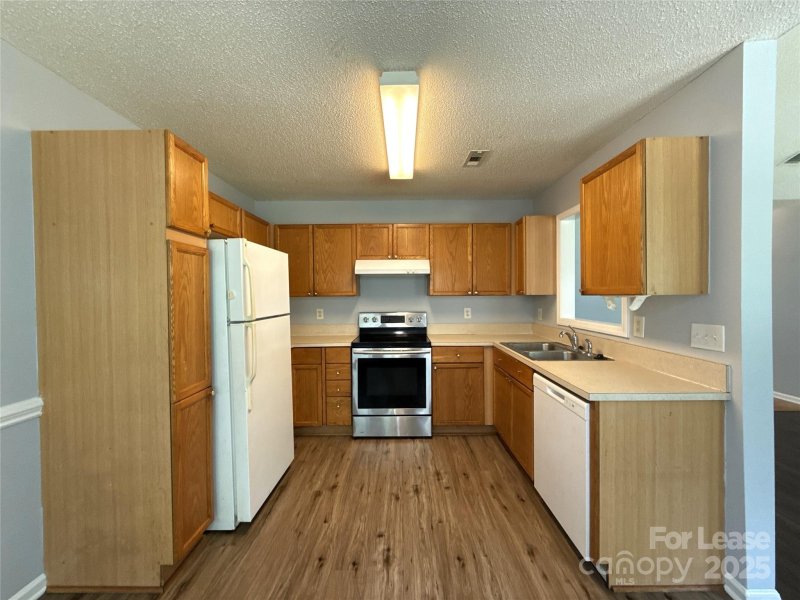 Property image 5 at 3025 Longspur Drive, Matthews, NC 28105