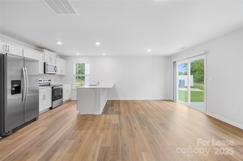 Property image 4 at 5150 Hyrule Drive, Charlotte, NC 28262