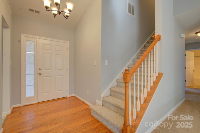 Property image 4 of 2712 Thornburg Court in Hamilton Place, Monroe, NC 28110