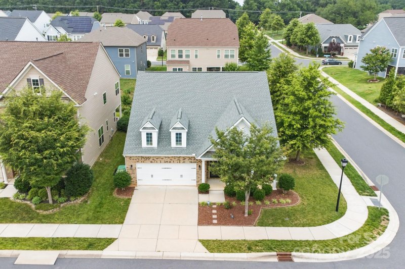 Property image 4 at 867 Pecan Tree Lane, Fort Mill, SC 29715