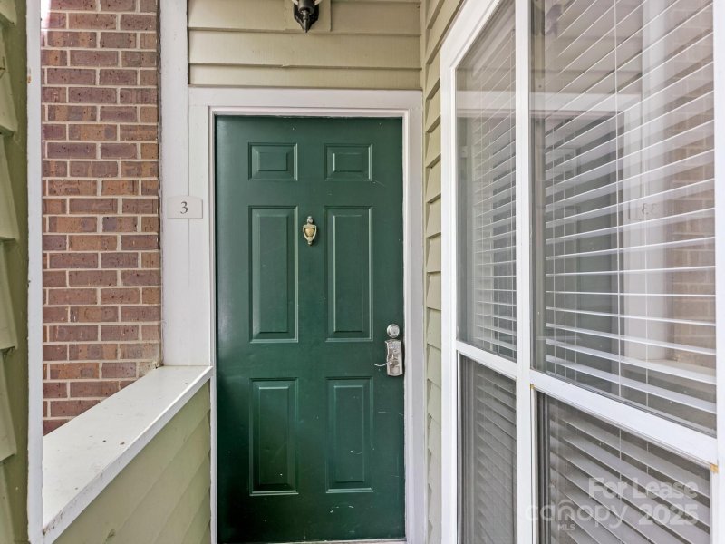 Property image 3 at 2506 Cranbrook Lane, Charlotte, NC 28207