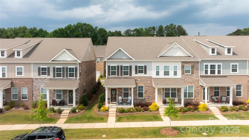 Property image 2 at 5440 Kinsbridge Drive, Mint Hill, NC 28227