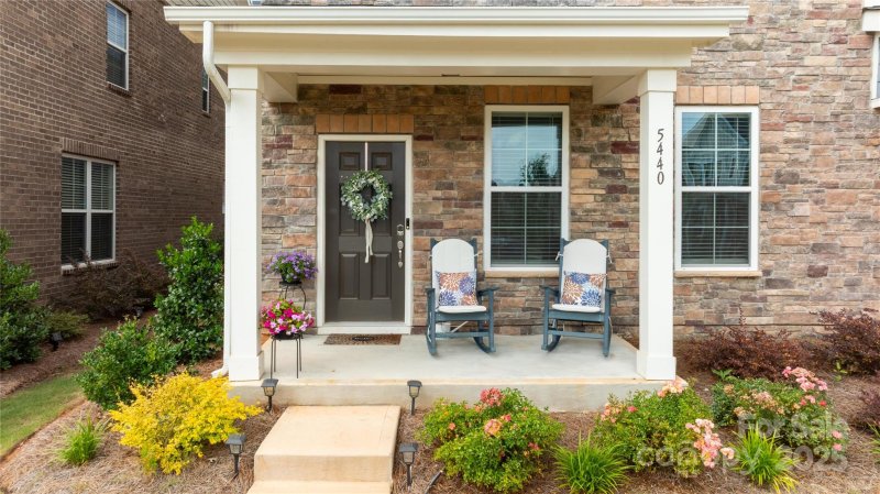 Property image 3 at 5440 Kinsbridge Drive, Mint Hill, NC 28227