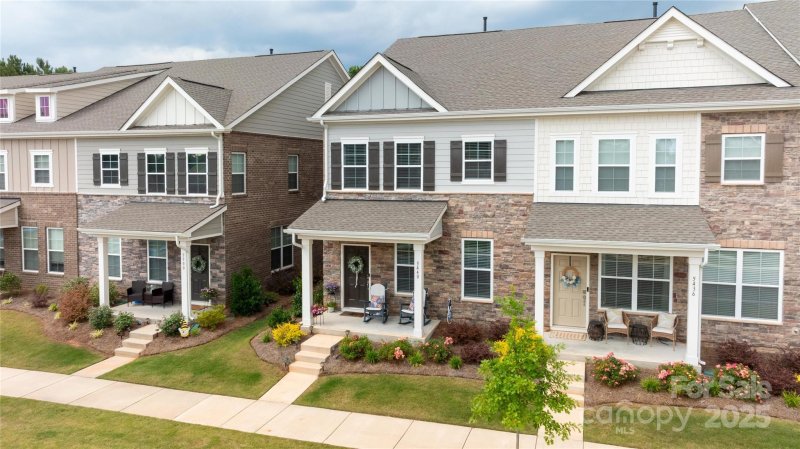 Property image 4 at 5440 Kinsbridge Drive, Mint Hill, NC 28227