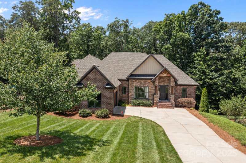 Property image 2 at 2341 Shiny Leaf Drive, Denver, NC 28037