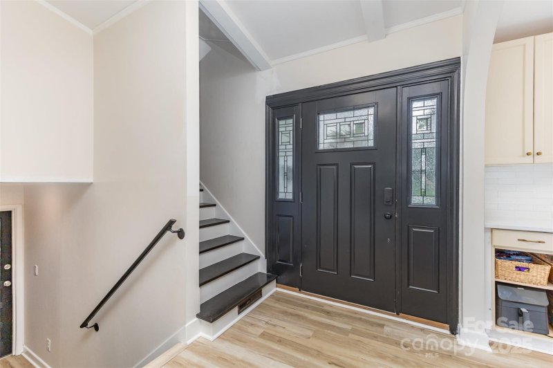 Property image 4 at 747 Saint Michaels Lane, Gastonia, NC 28052