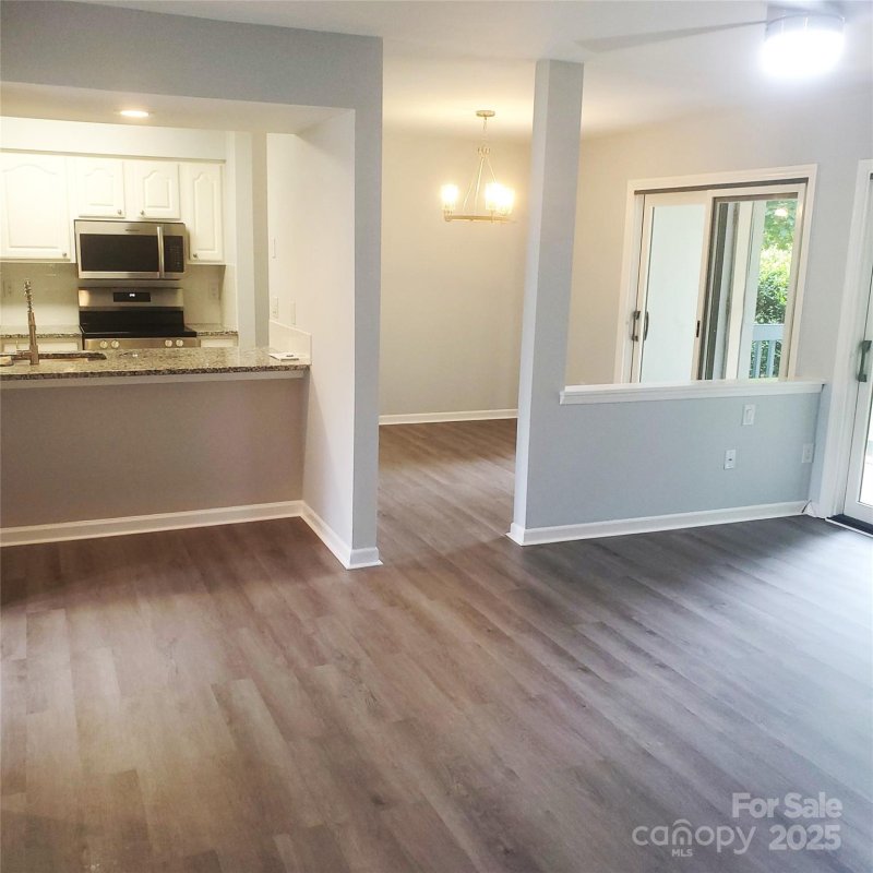 Property image 5 at 11010 Harrowfield Road, Charlotte, NC 28226