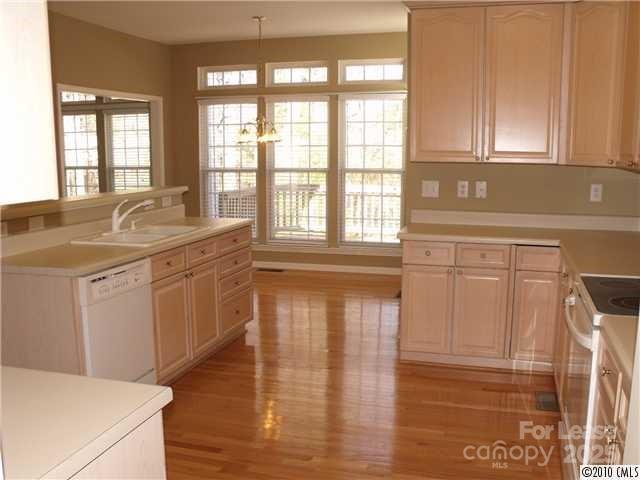 Property image 3 at 1045 Muirfield Drive, Mooresville, NC 28115