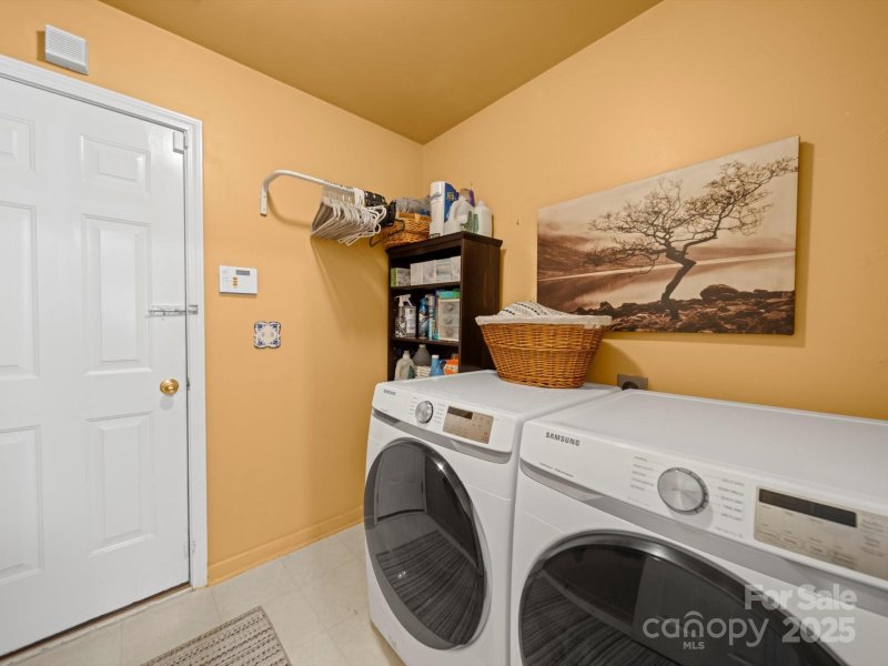 Property image 3 at 11909 Creek Turn Drive, Charlotte, NC 28278
