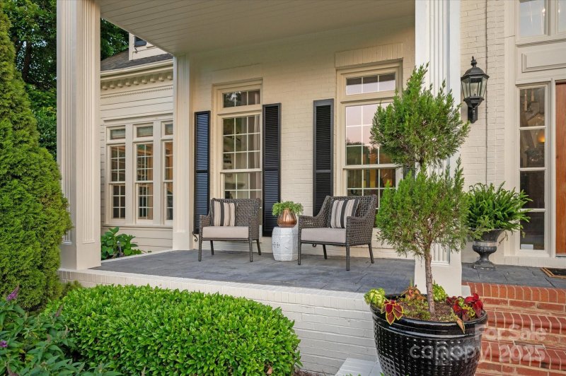 Property image 3 at 11723 Oakland Hills Place, Charlotte, NC 28277