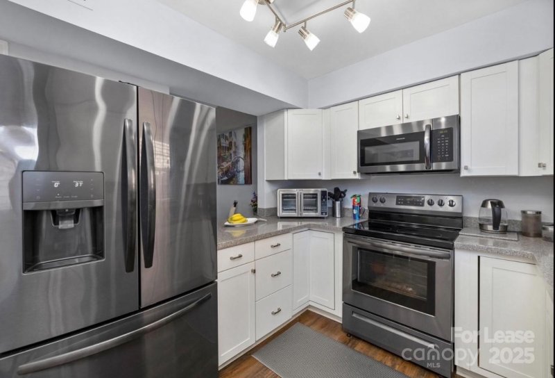 Property image 2 at 6428 Old Pineville Road, Charlotte, NC 28217