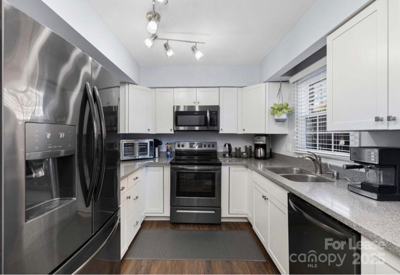 Property image 3 at 6428 Old Pineville Road, Charlotte, NC 28217