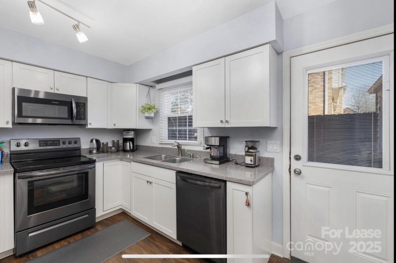 Property image 4 at 6428 Old Pineville Road, Charlotte, NC 28217