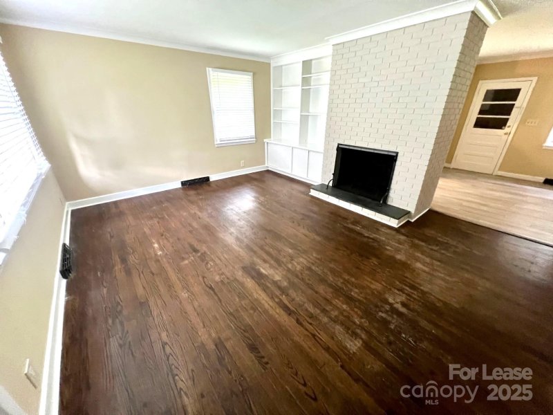 Property image 4 at 4252 Cheltenham Road, Charlotte, NC 28211