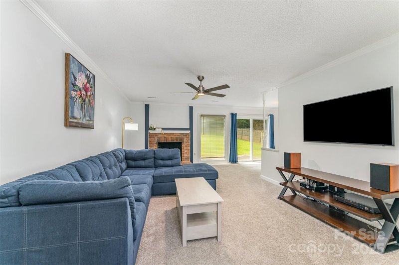 Property image 5 at 706 Hammermill Road, Charlotte, NC 28270