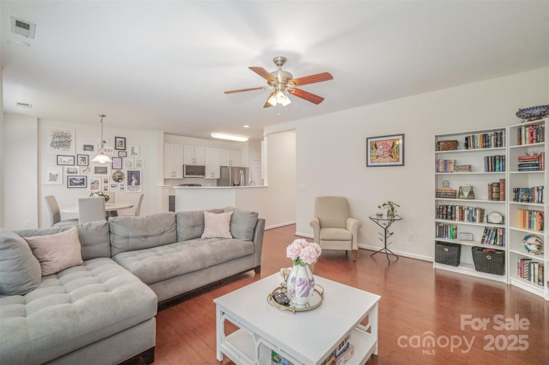 Property image 4 at 3326 Park South Station Boulevard, Charlotte, NC 28210