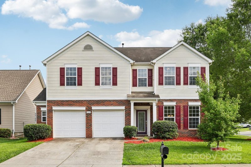 5002 Abode Lily Lane