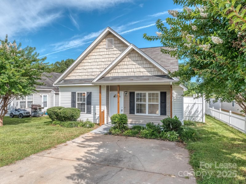 Property image 2 at 6213 Derryfield Drive, Charlotte, NC 28213