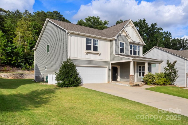 Property image 2 of 3212 Gilroy Drive in Prestwick, Fort Mill, SC 29707