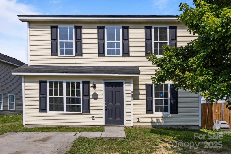 3527 Crestridge Drive