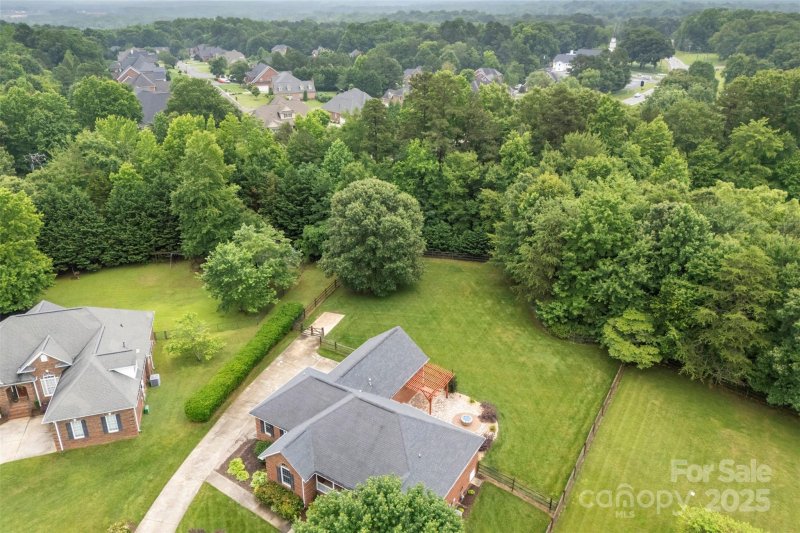 Property image 2 at 5410 Berryview Lane, Gastonia, NC 28056
