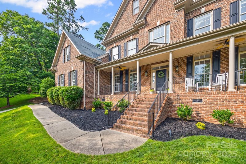 927 Cove Point Lane