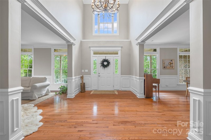 Property image 3 at 927 Cove Point Lane, Tega Cay, SC 29708