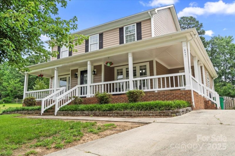 Property image 2 at 1543 Newfound Hollow Drive, Charlotte, NC 28214