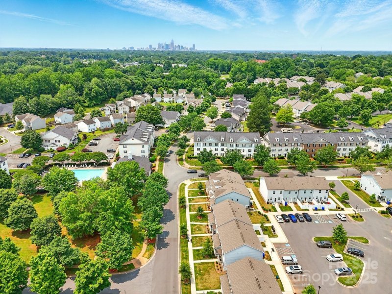 Property image 3 at 1134 Plaza Walk Drive, Charlotte, NC 28215