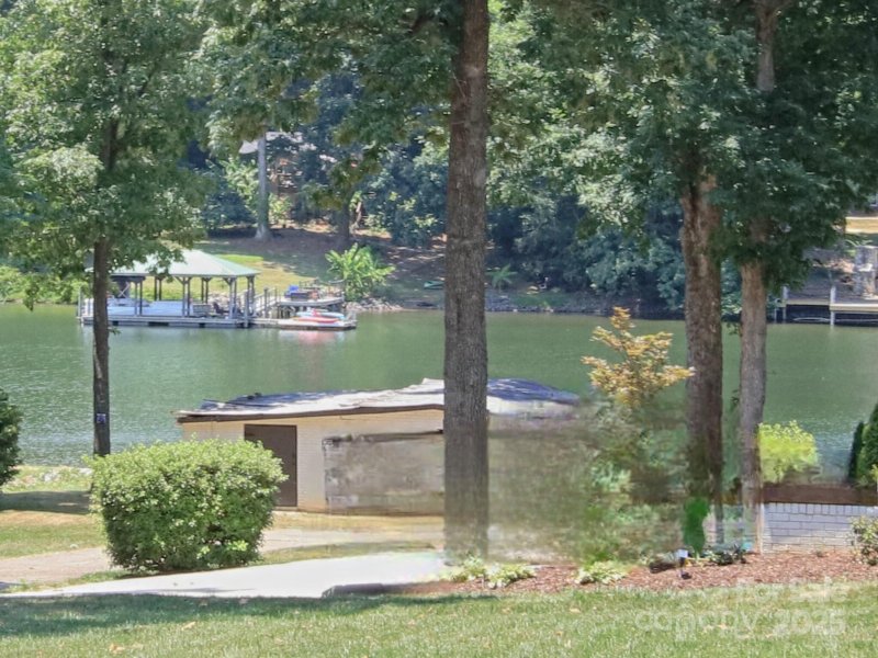 Property image 2 of 155 Culpeze Road in Edgewater Park, Mooresville, NC 28117