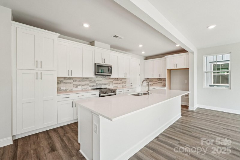 Property image 3 at 720 Flare Drive, Tega Cay, SC 29708