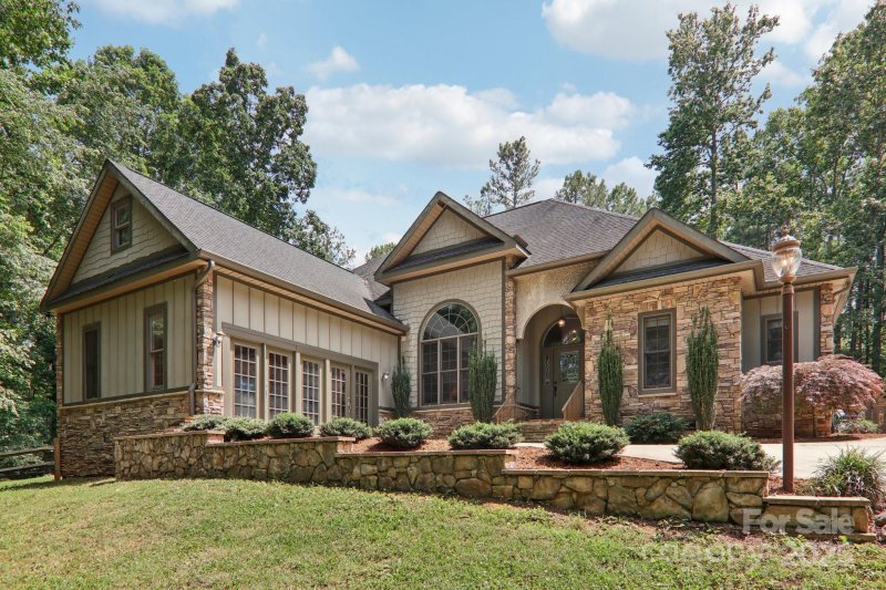 Property image 3 of 351 E Rambling Creek in Vista at the Riverbank, Tryon, NC 28782