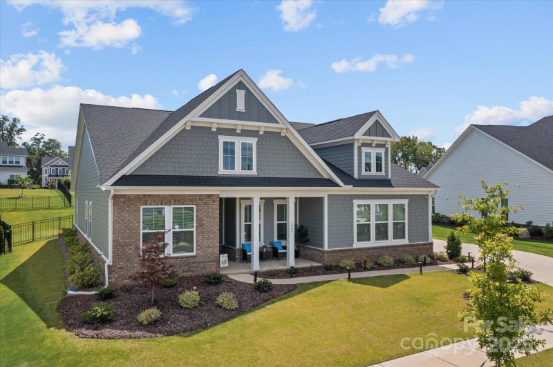 Property image 2 at 1005 Willow Bank Lane, Belmont, NC 28012