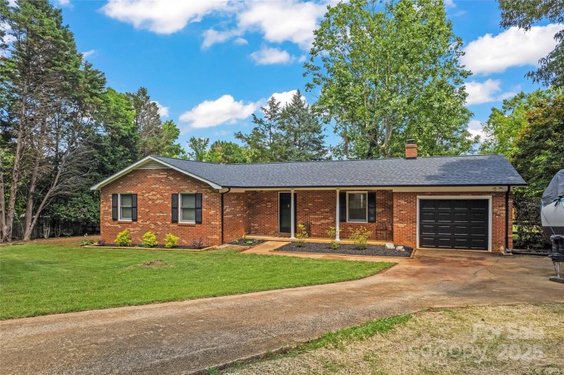 Property image 4 at 1713 Andover Street, Concord, NC 28027