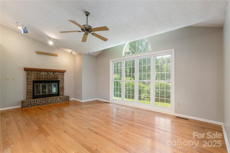 Property image 3 at 93 Wood Duck Court, Brevard, NC 28712