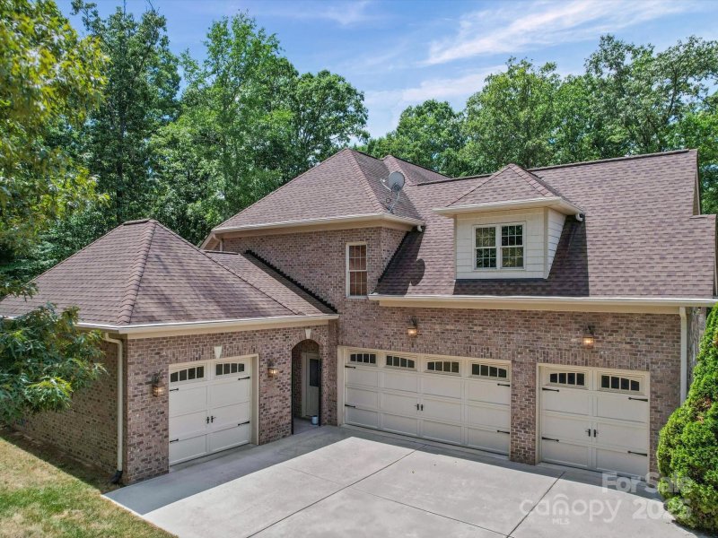 Property image 3 at 3925 Hounslow Lane, Harrisburg, NC 28075