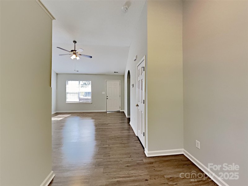 Property image 5 of 4328 Frank Vance Road in Lakeview Village, Charlotte, NC 28216