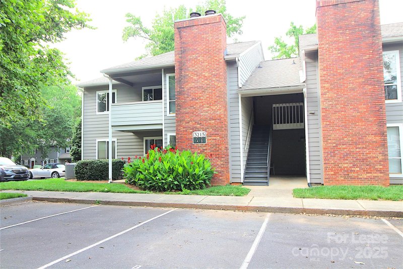 Property image 2 at 3215 Heathstead Place, Charlotte, NC 28210