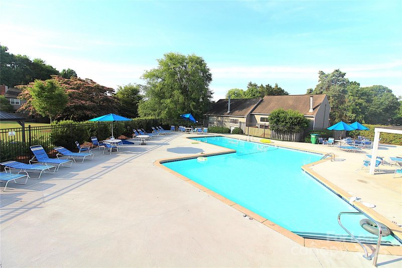 Property image 4 at 3215 Heathstead Place, Charlotte, NC 28210