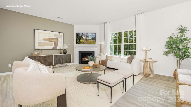 Property image 3 of 660 14th Avenue Court in The Hamptons at Hickory, Hickory, NC 28601