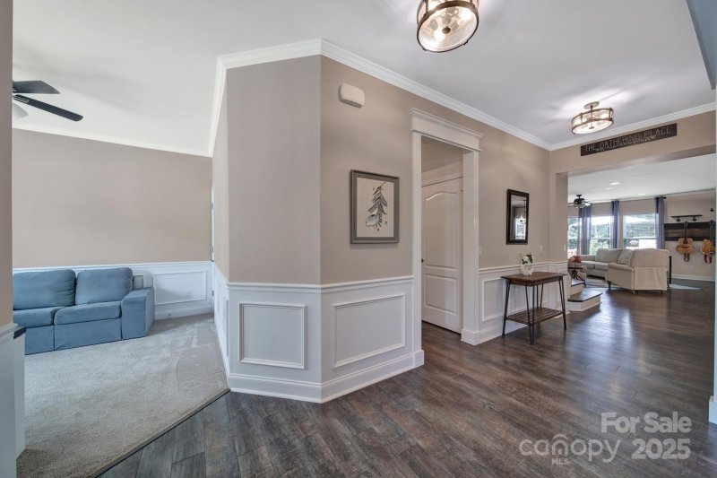 Property image 4 at 5424 Tilley Manor Drive, Matthews, NC 28105