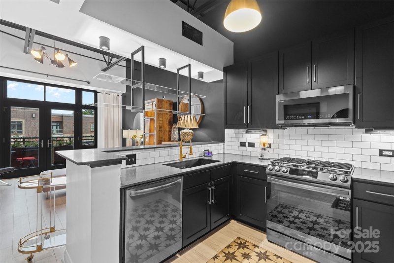 Property image 2 at 720 Governor Morrison Street, Charlotte, NC 28211