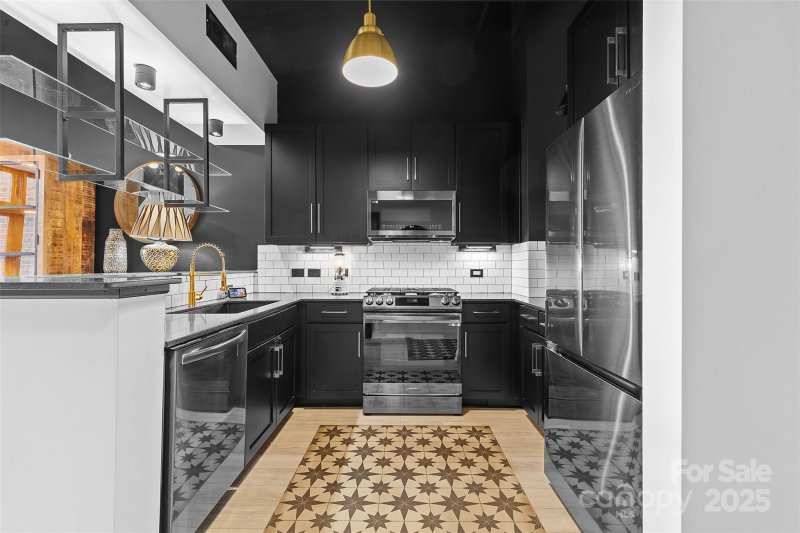 Property image 3 at 720 Governor Morrison Street, Charlotte, NC 28211