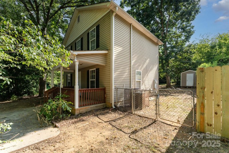 Property image 2 at 3241 Reid Avenue, Charlotte, NC 28208