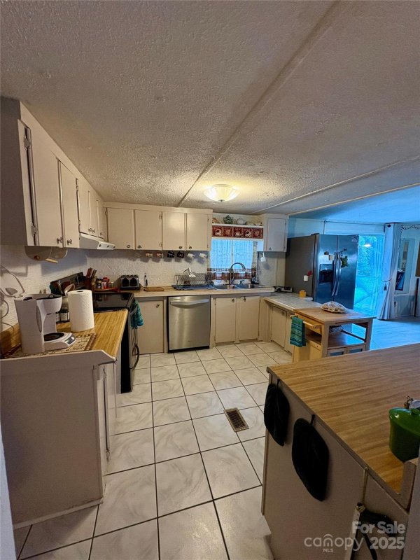 Property image 4 of 5022 Wrenn Drive in Wrenns Estate, Denver, NC 28037