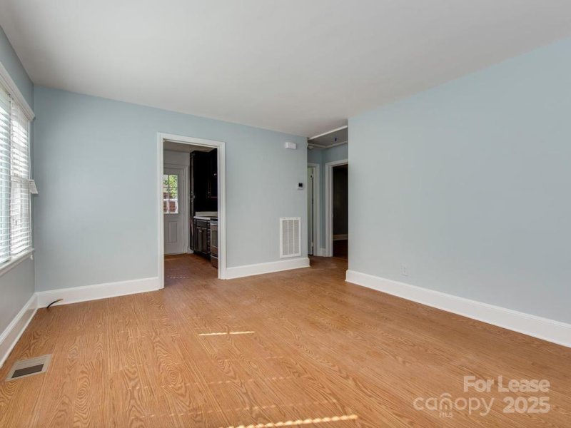 Property image 5 at 943 Norland Road, Charlotte, NC 28205