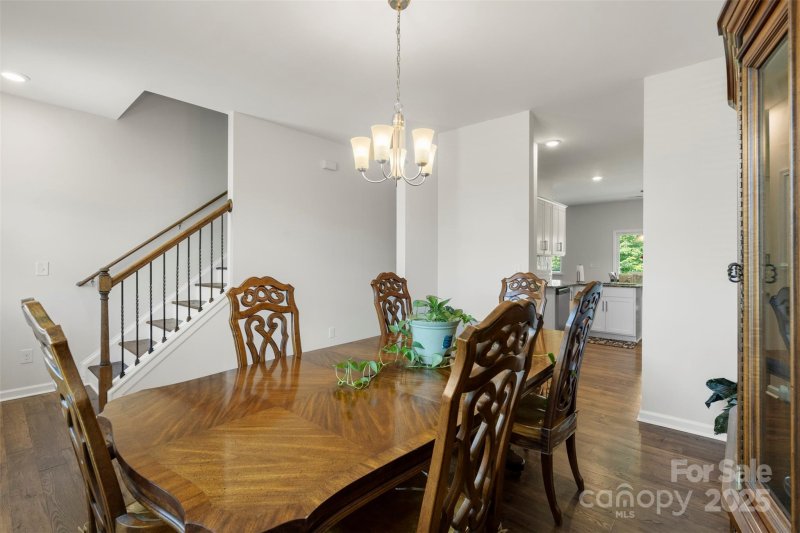 Property image 5 at 2527 Linhay Drive, Charlotte, NC 28216