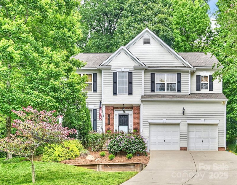 Property image 2 at 14203 Queens Carriage Place, Charlotte, NC 28278